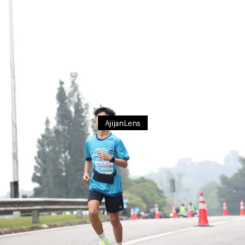 Runner Photo 7068619