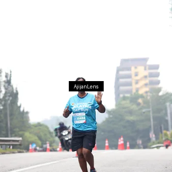 Runner Photo 7068635