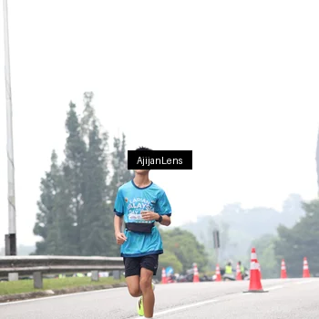 Runner Photo 7068636