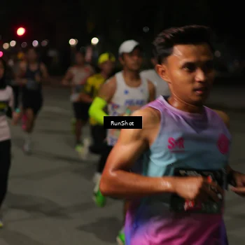 Runner Photo 7068681