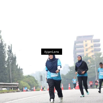 Runner Photo 7068694