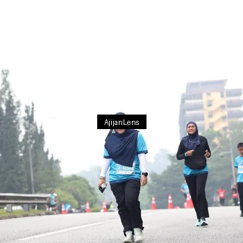 Runner Photo 7068698