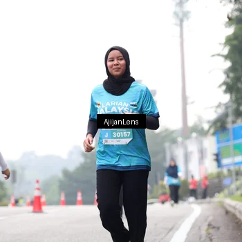 Runner Photo 7068700