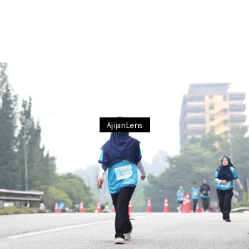 Runner Photo 7068701