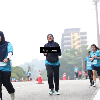 Runner Photo 7068708