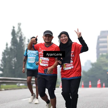 Runner Photo 7068732
