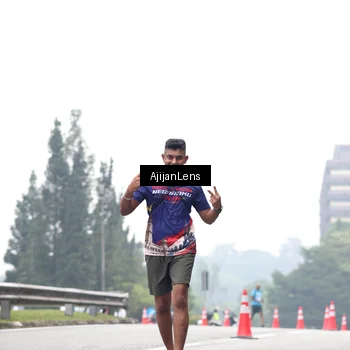 Runner Photo 7068776