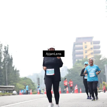 Runner Photo 7068779