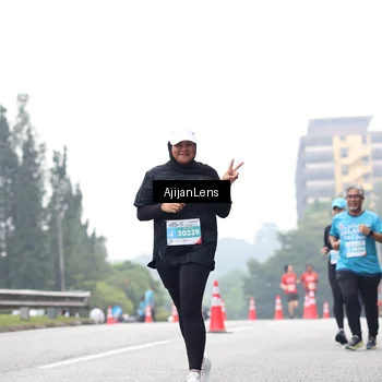 Runner Photo 7068792
