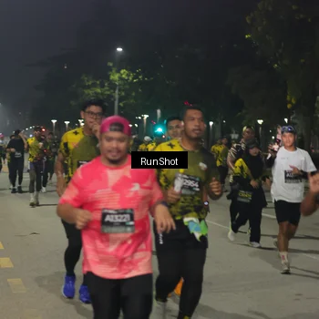 Runner Photo 7068798