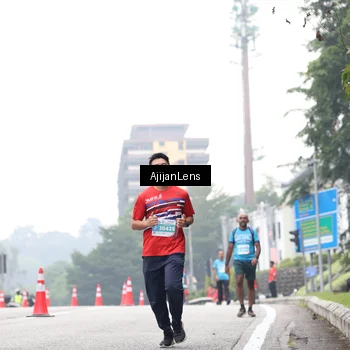Runner Photo 7068827
