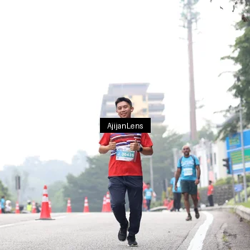 Runner Photo 7068835