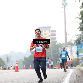 Runner Photo 7068846
