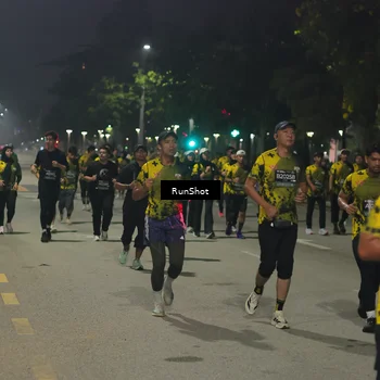 Runner Photo 7068864
