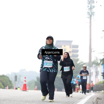 Runner Photo 7068880