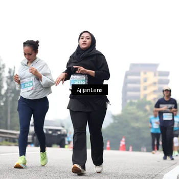 Runner Photo 7068881