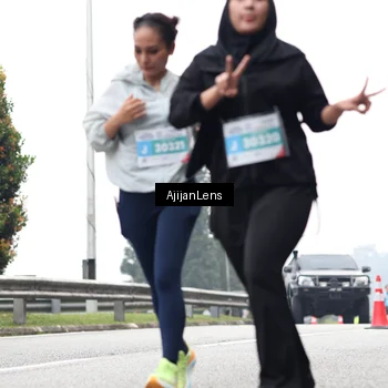 Runner Photo 7068883