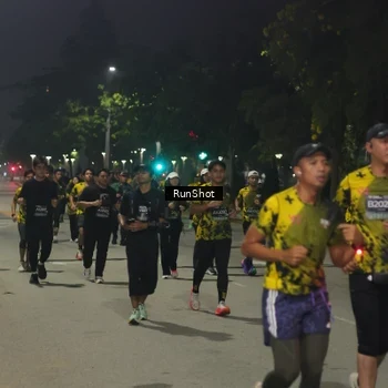 Runner Photo 7068886