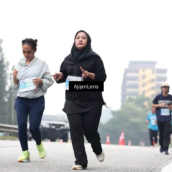Runner Photo 7068889