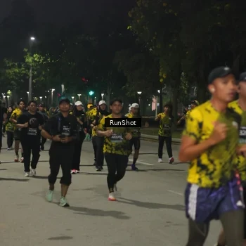 Runner Photo 7068890