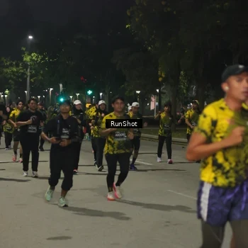 Runner Photo 7068894
