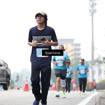 Runner Photo 7068896