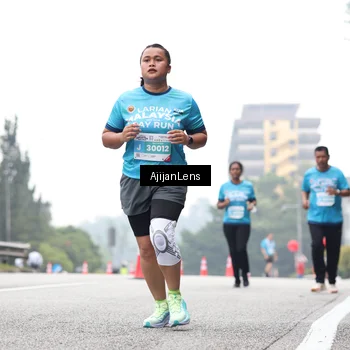 Runner Photo 7068899