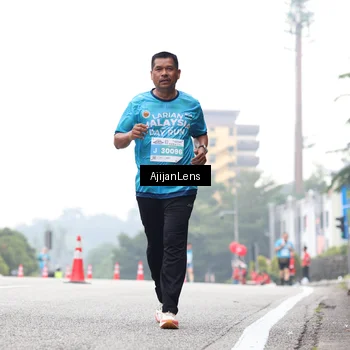 Runner Photo 7068903