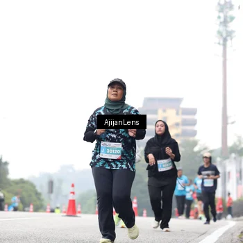 Runner Photo 7068908
