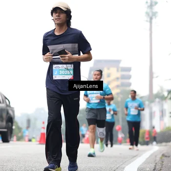 Runner Photo 7068912