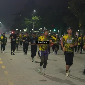 Runner Photo 7068914