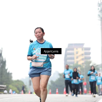 Runner Photo 7068918