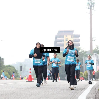 Runner Photo 7068921