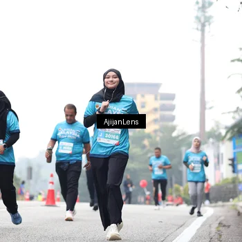 Runner Photo 7068923