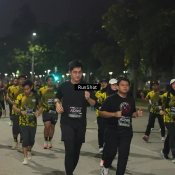 Runner Photo 7068929