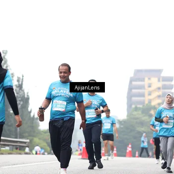 Runner Photo 7068936