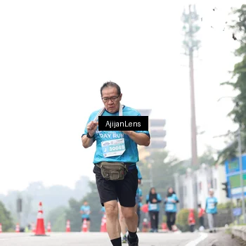 Runner Photo 7068942