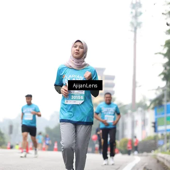 Runner Photo 7068943