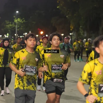 Runner Photo 7068951