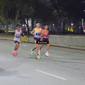 Runner Photo 7068981