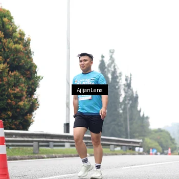 Runner Photo 7068987