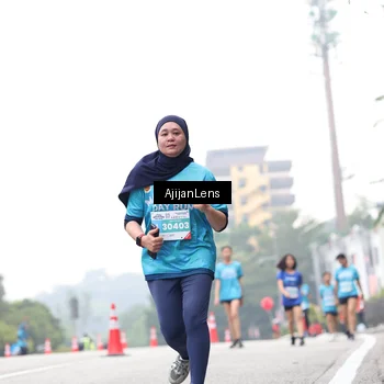 Runner Photo 7068995