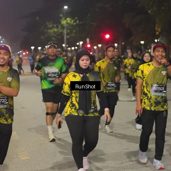 Runner Photo 7069009
