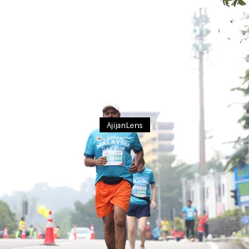 Runner Photo 7069036