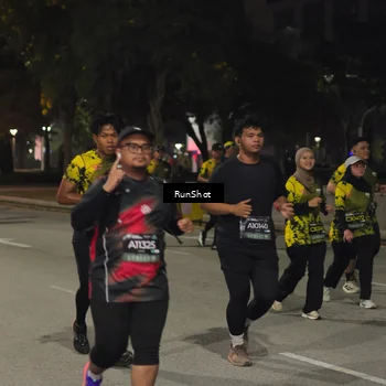 Runner Photo 7069045