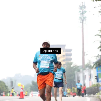 Runner Photo 7069048