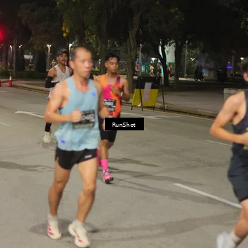 Runner Photo 7069051