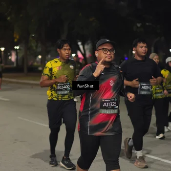 Runner Photo 7069054