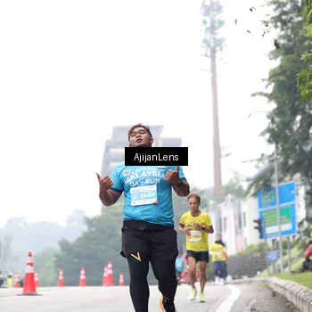 Runner Photo 7069068