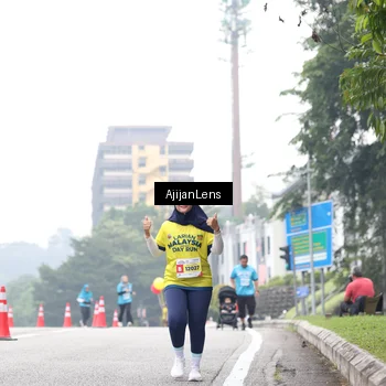 Runner Photo 7069070